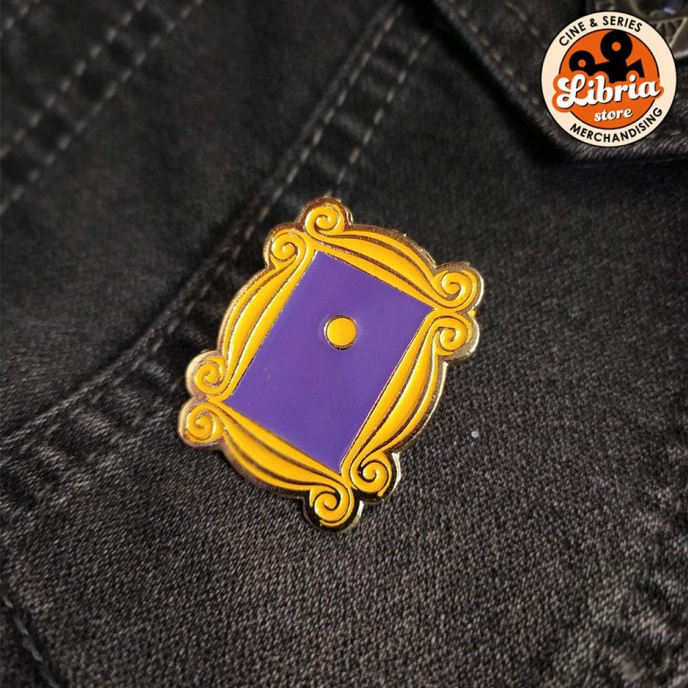 Lapel Pin Marco mirilla Friends