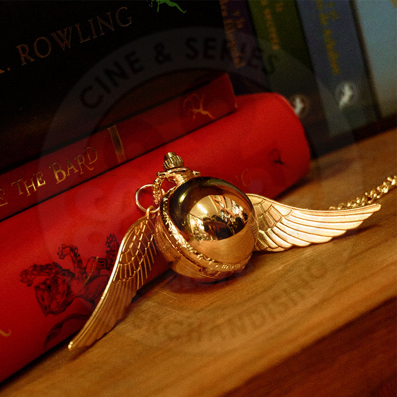 collar con reloj snitch dorada; de Harry Potter