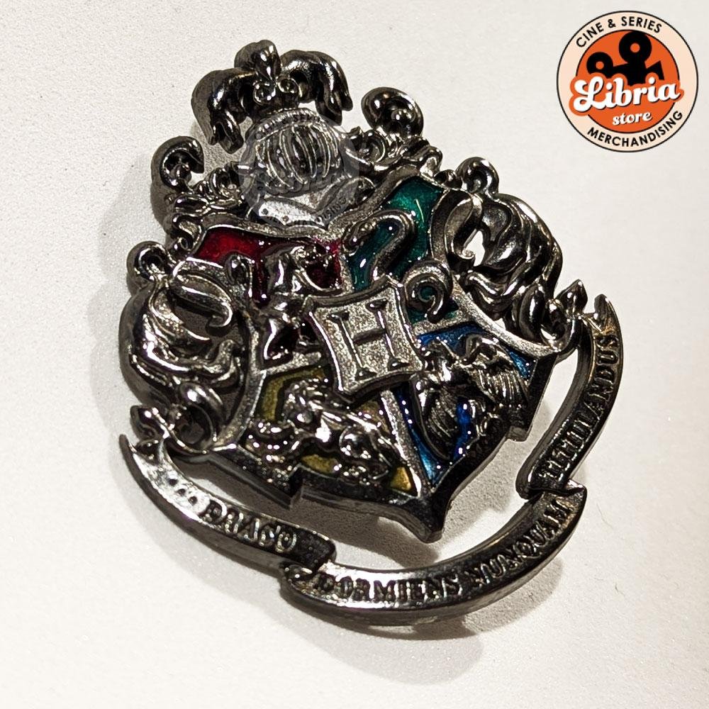 Pin del escudo de Hogwarts - Imagen 2